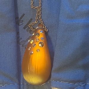 Dew Drop Pendant Necklace